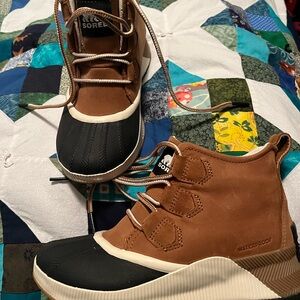 Sorel Women’s Out and About III Classic Duck Boots